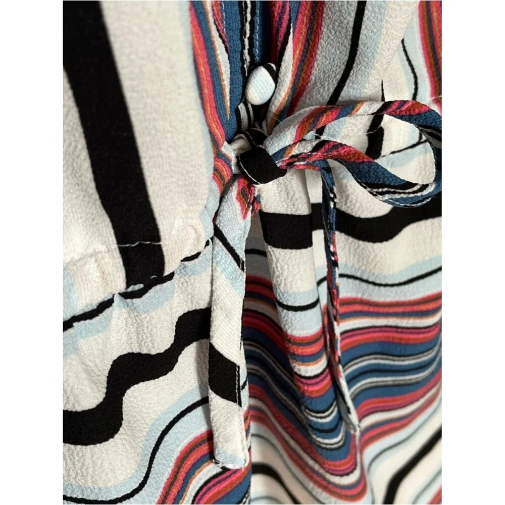 Lane Bryant Two-Way Stripe Ruffle Split-Neck Button-Front Peplum Top Size 14/16
